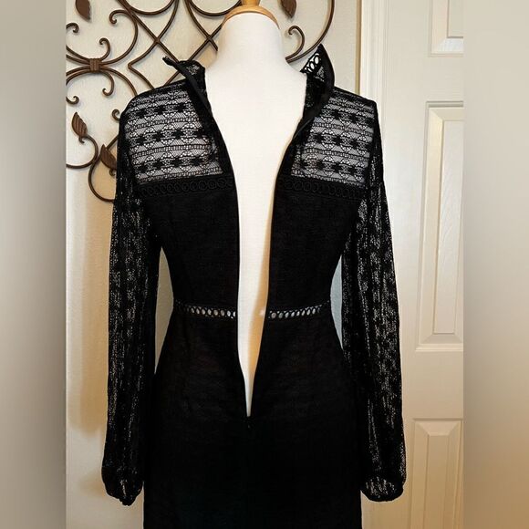 Stunning crochet, lace and embroidery black dress - Picture 10 of 16